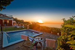 MiraCapri Villa